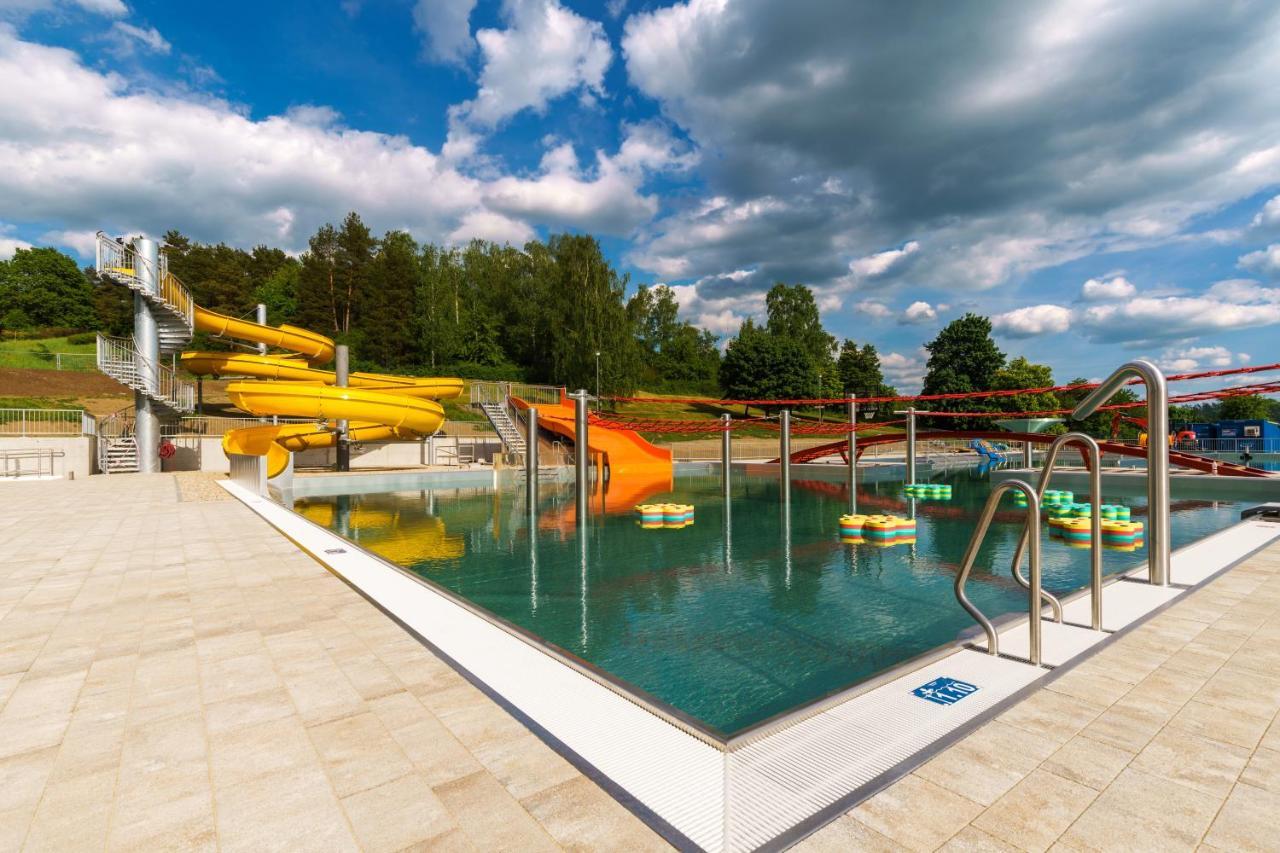 Apartmany Myslivna Ostrov  Exterior foto